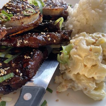 Aloha Mixed Plate - Kalbi Ribs - So chewy - Hawaiian Near Me - Lahaina, Hawaii