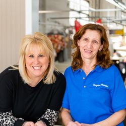 Douglas Cleaners - West Maple