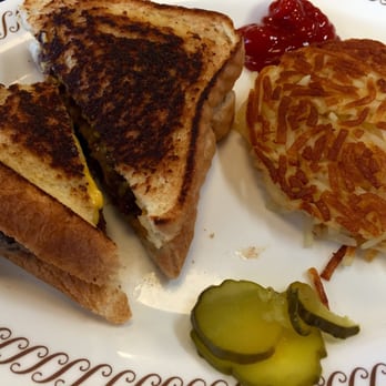 Waffle House - Breakfast sandwich and hasbrown - Breakfast & Brunch Near Me - Austinburg, Ohio Waffle House - Breakfast sandwich and hasbrown - Breakfast & Brunch Near Me - Austinburg, Ohio