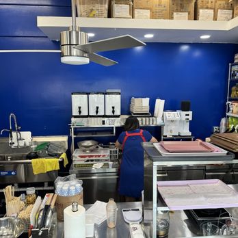 Benjamin’s Sweets - Work area! - Desserts Near Me - Urban Honolulu, Hawaii