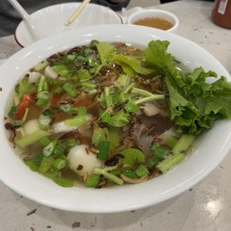 212 Seafood & BBQ Pork with Soup
