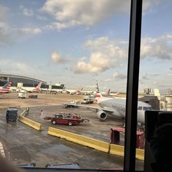American Airlines Admirals Club - Terminal B - Nice day for travel.