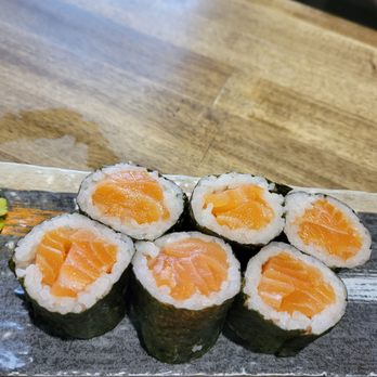 Tora Bistro - a plate of sushi rolls - Japanese Near Me - Peterborough, Ontario Tora Bistro - a plate of sushi rolls - Japanese Near Me - Peterborough, Ontario