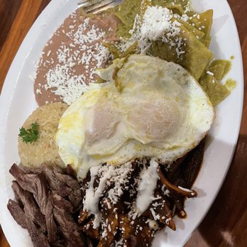 Cafe De Olla - Chilaquiles Divorciados - American Near Me - Monrovia, California Cafe De Olla - Chilaquiles Divorciados - American Near Me - Monrovia, California