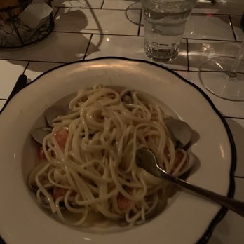 Briciola - Linguini and clams - Italian Near Me - New York, New York