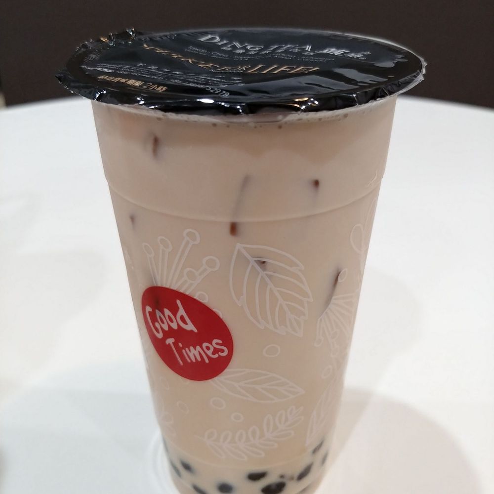 Ding Tea House - Oolong Milk Tea with boba - Bubble Tea Near Me - San Jose, California