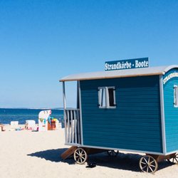 Fischimbiss - Nur ein paar Schritte bis zum Strand
