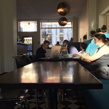 Kaffemisjonen - Cafes Near Me - Bergen, 12