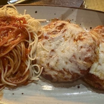 Bella Italia Bistro - 'Veal' Parmigiana but unfortunately it's veal patties not actual pounded veal.  Wouldn't get again - Italian Near Me - Northlake, Texas