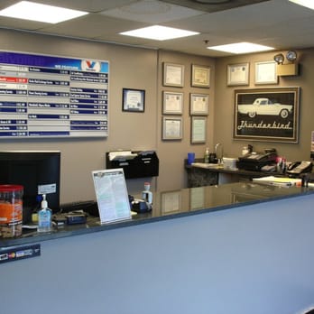 Hollywood Motors - Front Desk Area - Tires Near Me - Brookfield, Illinois Hollywood Motors - Front Desk Area - Tires Near Me - Brookfield, Illinois