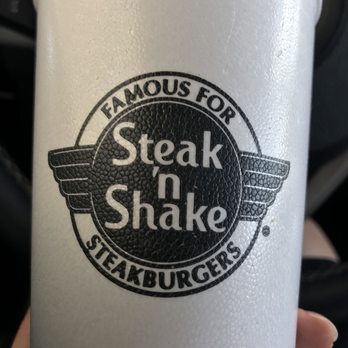 Steak ’n Shake - a hand holding a cup - Fast Food Near Me - Davenport, Iowa Steak ’n Shake - a hand holding a cup - Fast Food Near Me - Davenport, Iowa