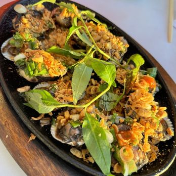 Bien Hen Restaurant - Seafood Near Me - Westminster, California