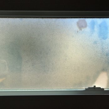 Window Design Group - Seal broken on day of install - Windows Installation Near Me - Thousand Oaks, California