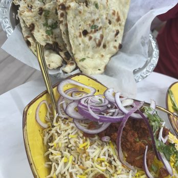 Nawabi Hyderabad House - Garlic naan and chicken biryani - Indian Near Me - Austin, Texas Nawabi Hyderabad House - Garlic naan and chicken biryani - Indian Near Me - Austin, Texas