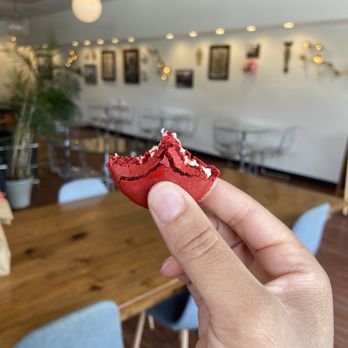 Look Up Dessert Cafe - The Red Velvet Macaron - Ice Cream & Frozen Yogurt Near Me - Chesapeake, Virginia