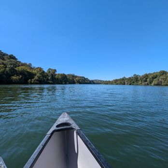 Rowing Dock - Canoe out on the lake - Boating Near Me - Austin, Texas