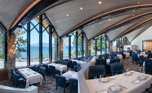 Edge Restaurant & Lounge by null