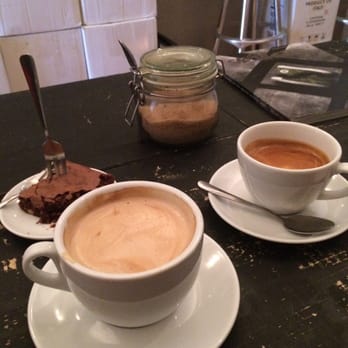 Lekkamokka - This guy knows coffee! - Cafes Near Me - Berlin, BE Lekkamokka - This guy knows coffee! - Cafes Near Me - Berlin, BE