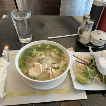 Pho Tan Vinh - Vietnamese Near Me - Silver Spring, Maryland