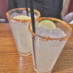 The Pioneer Bar - Two spicy Margaritas