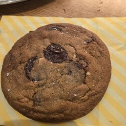 This ginormous chocolate chip cookie was delicious! This ginormous chocolate chip cookie was delicious!