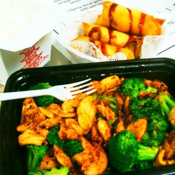Kaohorm Kitchen - Black Pepper Garlic Chicken & Chocolate Drizzled Fried Banana w/Vanilla Bean Ice Cream. - Thai Near Me - Sherman Oaks, California
