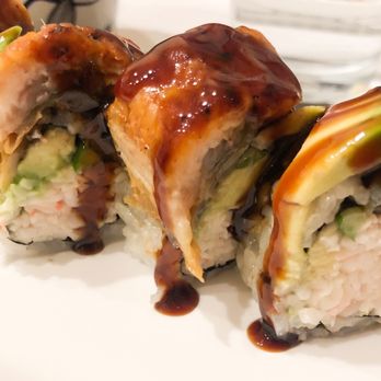 Blue Fin Sushi Roll - Sushi Bars Near Me - South Pasadena, California