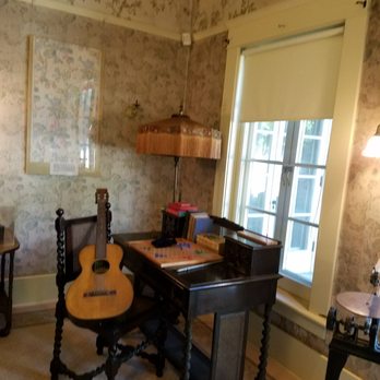 Lanterman Estate - Mrs. Lanterman's craft/music room. - Landmarks & Historical Buildings Near Me - La Canada Flintridge, California Lanterman Estate - Mrs. Lanterman's craft/music room. - Landmarks & Historical Buildings Near Me - La Canada Flintridge, California