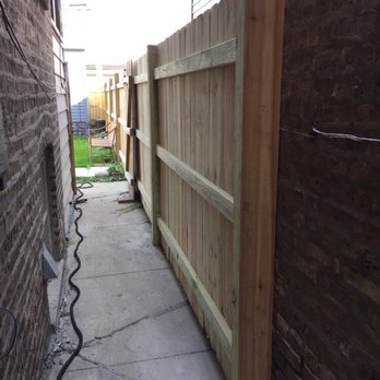 Flores Fence - Flores Fence cleaned up at the end of their day... thank you! - Fences & Gates Near Me - Chicago, Illinois Flores Fence - Flores Fence cleaned up at the end of their day... thank you! - Fences & Gates Near Me - Chicago, Illinois