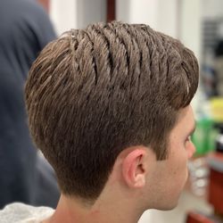 Barber Shop 72