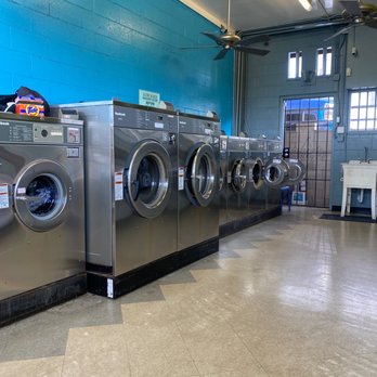 Kaimuki Laundromat - Laundromat Near Me - Honolulu, Hawaii