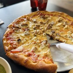 2 Guys Pies Brick Oven Pizza - Mixed Woodstock pizza