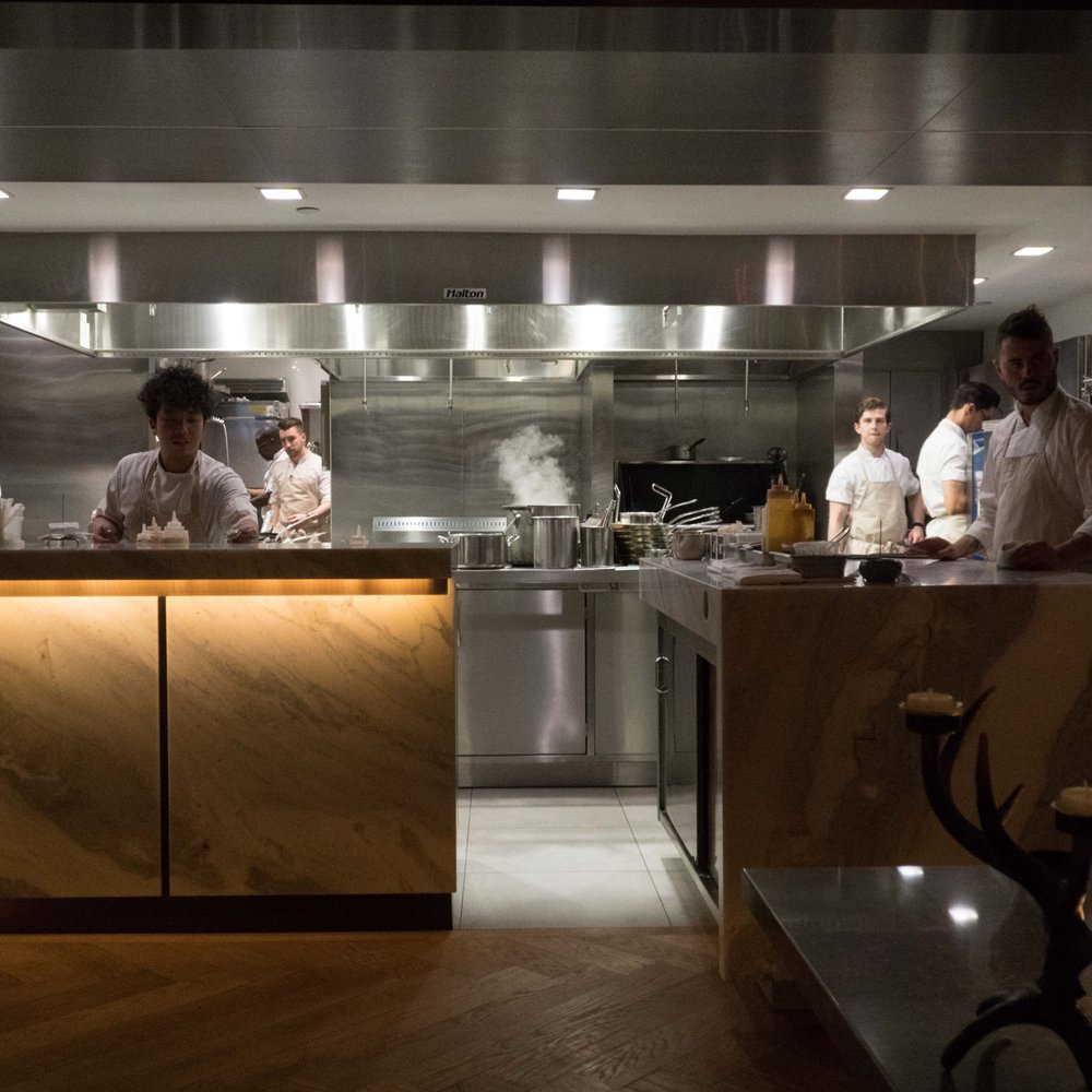 Hexagon - Kitchen - French Near Me - Oakville, Ontario Hexagon - Kitchen - French Near Me - Oakville, Ontario