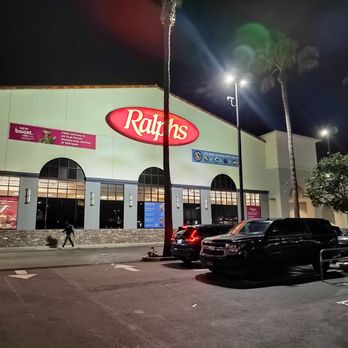 Ralphs - Outside - Grocery Near Me - Los Angeles, California