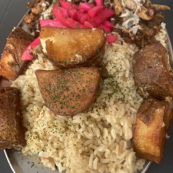 The Kasbah Mediterranean - Kasbah combo w/chicken and beef shawarma - Mediterranean Near Me - Niagara Falls, Ontario The Kasbah Mediterranean - Kasbah combo w/chicken and beef shawarma - Mediterranean Near Me - Niagara Falls, Ontario