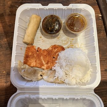 Kedai - Salmon Teriyaki Bento Box - Japanese Near Me - Glenwood Springs, Colorado Kedai - Salmon Teriyaki Bento Box - Japanese Near Me - Glenwood Springs, Colorado