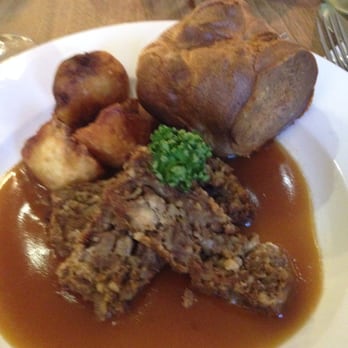 The Red Lion - Nut roast and Yorkshire pudding with vegetarian gravy - Pubs Near Me - Peterborough, PTE The Red Lion - Nut roast and Yorkshire pudding with vegetarian gravy - Pubs Near Me - Peterborough, PTE