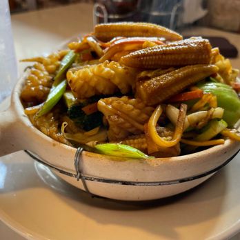 Pho Viet Augusta - Seafood fried rice in clay pot - Vietnamese Near Me - Augusta, Georgia
