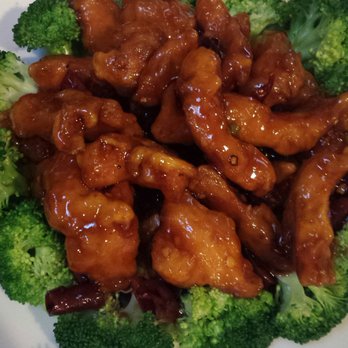 Chef Wang - General tso - Sushi Bars Near Me - New Hyde Park, New York