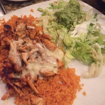 Tres Potrillos - Mexican Near Me - Beachwood, Ohio