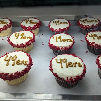 SusieCakes - Menlo Park - Desserts Near Me - Menlo Park, California SusieCakes - Menlo Park - Desserts Near Me - Menlo Park, California