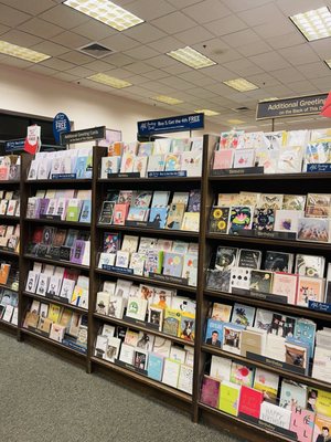 Barnes & Noble by null