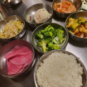 Exit 5 Korean BBQ - Korean Near Me - Renton, Washington