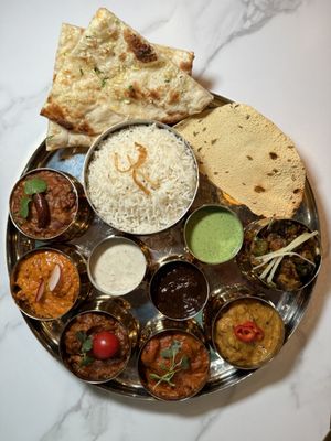 Madam Ji Ki Shaadi by null