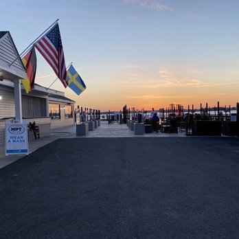 The Reef - Outdoor view - Seafood Near Me - Newport, Rhode Island The Reef - Outdoor view - Seafood Near Me - Newport, Rhode Island