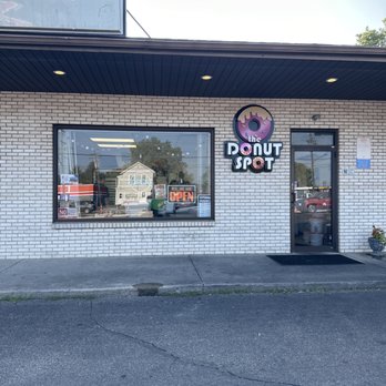 Donut Spot - Outside - Donuts Near Me - Fairfield, Ohio