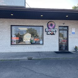 Donut Spot - Outside