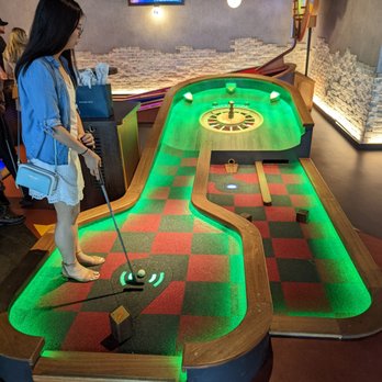 Puttshack - Mini Golf Near Me - Atlanta, Georgia