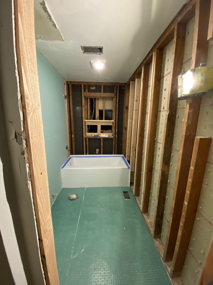 Slide of 2 Cousins Construction