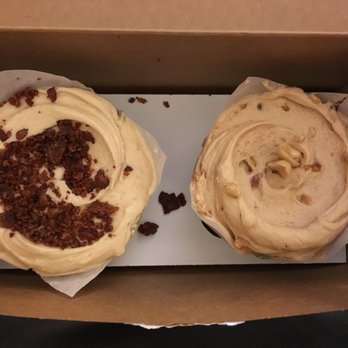 Baked & Wired - Cupcakes - Bakeries Near Me - Washington, DC, District of Columbia